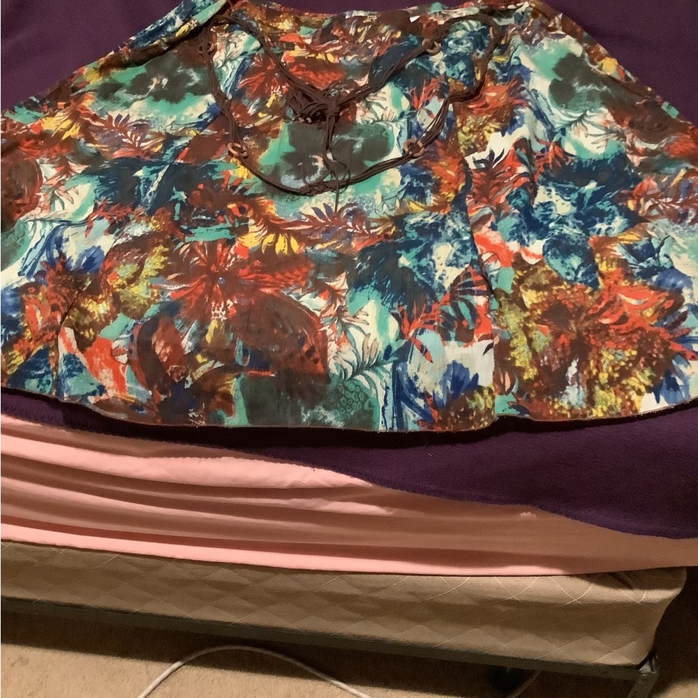 Women’s skirt
